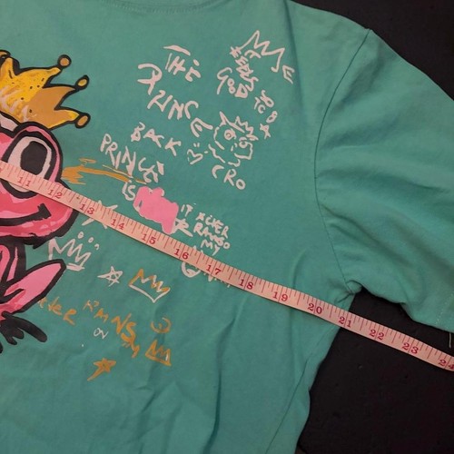 Royal Vibes Graffiti Frog Tee (Medium) - photo 5