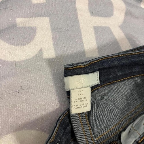Y2K Classic Dark Wash H&M Skinny Jeans (Size 4) - photo 3