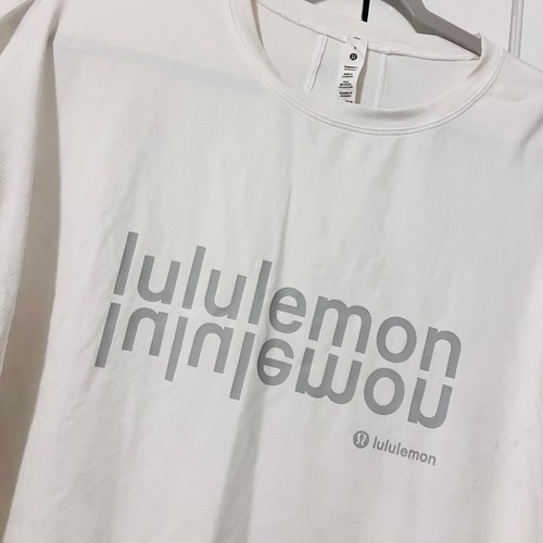 Lululemon "Muscle Love" Cropped Long Sleeve Top (White/Silver, 6 - photo 2