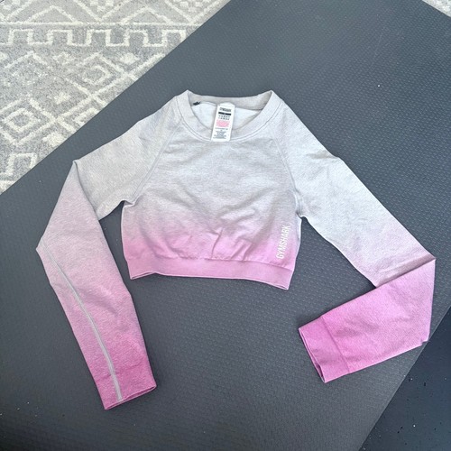 Gymshark Adapt Ombre Seamless Long Sleeves Crop Top (Small)
