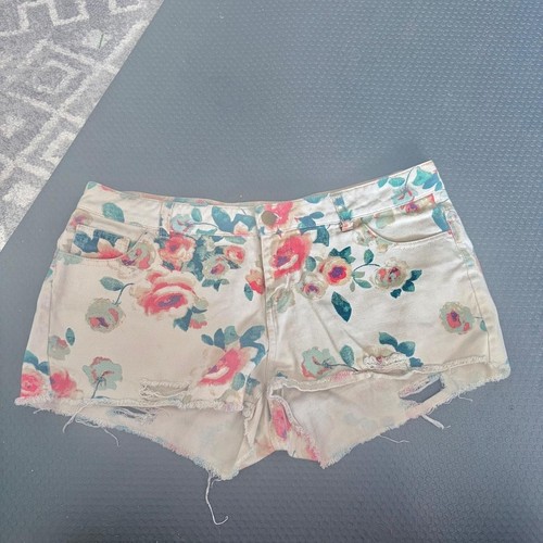 Y2K "mine" distressed floral print denim shorts (juniors large)