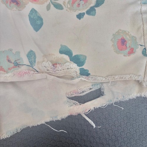 Y2K "mine" distressed floral print denim shorts (juniors large) - photo 4
