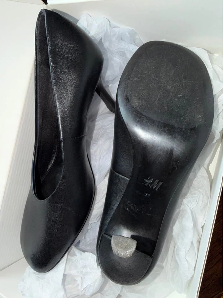H&M Premium Selection Leather Pumps — Size 37 - photo 3