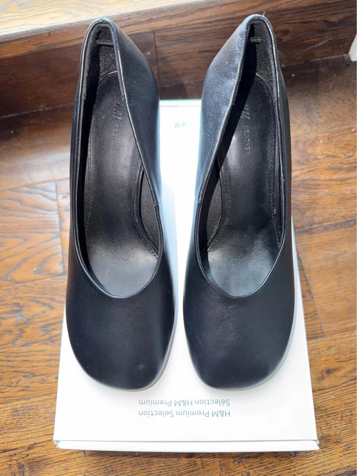 H&M Premium Selection Leather Pumps — Size 37 - photo 4