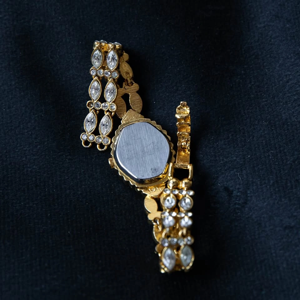 Vintage Eastman Quartz Rhinestone Cocktail Watch - AS-IS - photo 4