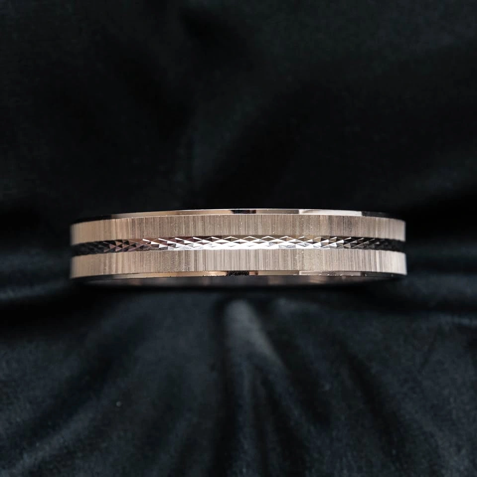 Vintage Trifari Silver Tone Bangle Bracelet - Brushed & Diamond - photo 4