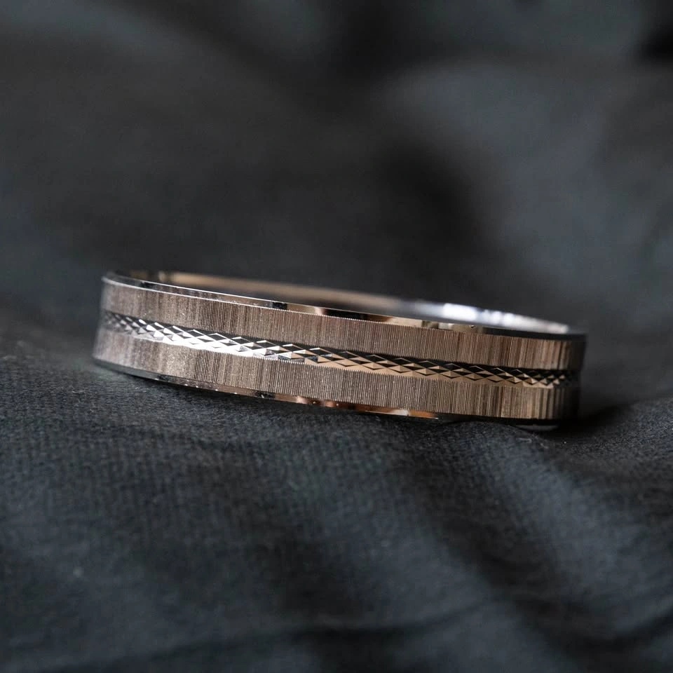 Vintage Trifari Silver Tone Bangle Bracelet - Brushed & Diamond - photo 5