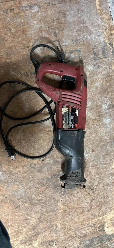 Reciprocating Saw - photo 2