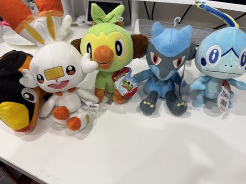 Pokemon Plushies Tepig, Riolu, Grookey, Sobble, Scorbunny - Lot