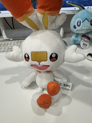 Pokemon Plushies Tepig, Riolu, Grookey, Sobble, Scorbunny - Lot - photo 2