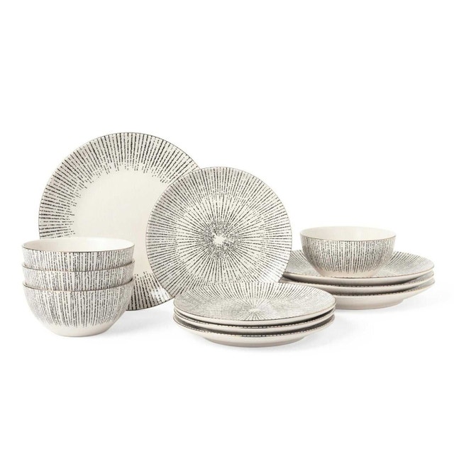 14 piece Thyme & Table Riley Ceramic Dinnerware Set