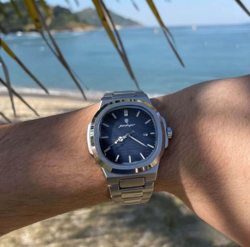 Poedagar Premium blue waterproof watch (negotiable)