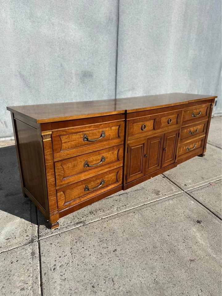MCM Triple Thomasville Dresser - photo 2