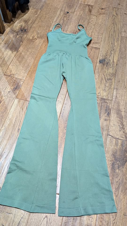FLARE JUMPSUIT SPAGHETTI STRAPS SCOOP NECK