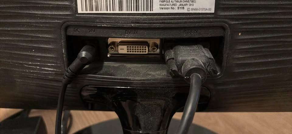Samsung SyncMaster S20B300 Monitor 20-inch - photo 3