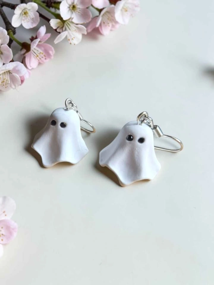 Ghost Dangle Earrings White Cute Spooky Halloween Jewelry - photo 3