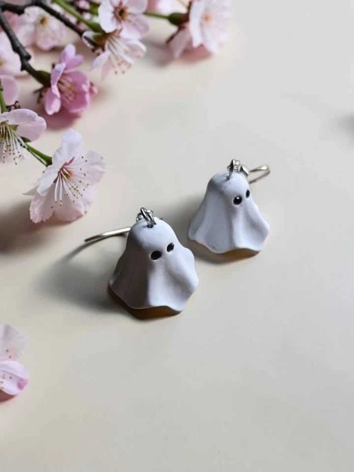Ghost Dangle Earrings White Cute Spooky Halloween Jewelry - photo 5
