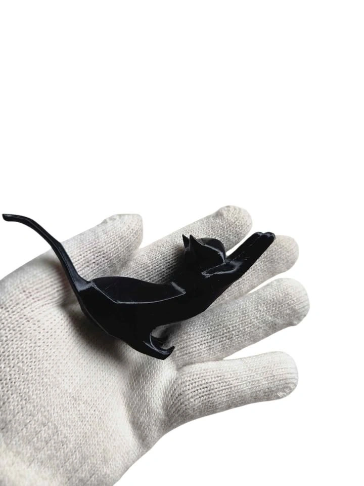 Black Cat Ring Holder – Glossy Resin Jewelry Stand - photo 5