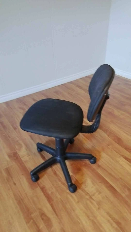 Black Armless Office Task Chair - photo 3