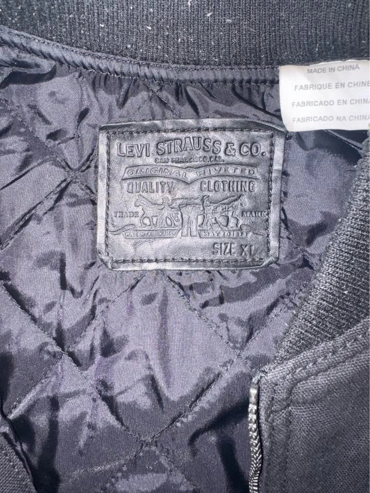 Levi's Black Canvas Bomber Jacket - photo 2