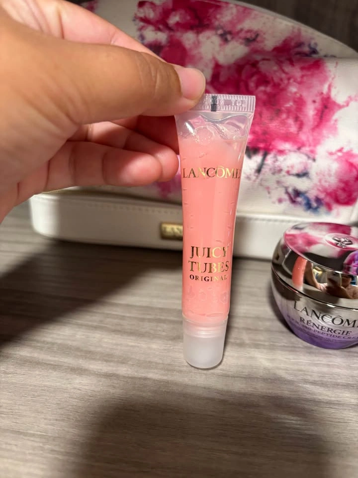 Lancôme Rénergie Skincare Set with Lip Gloss and Pouch - photo 4