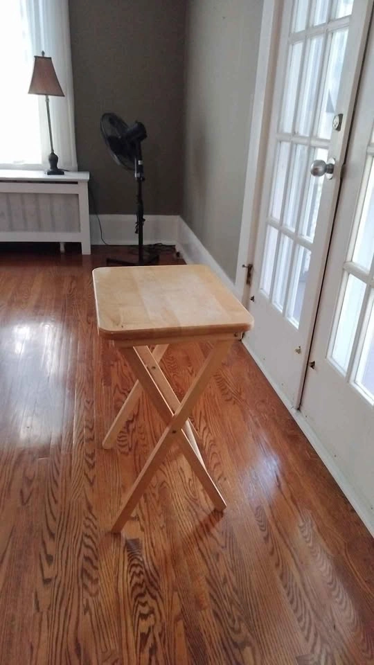 Solid Pine Folding TV Tray Table - photo 3