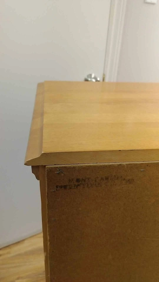 Student Solid Pine 4-drawer Dresser Like new - photo 5