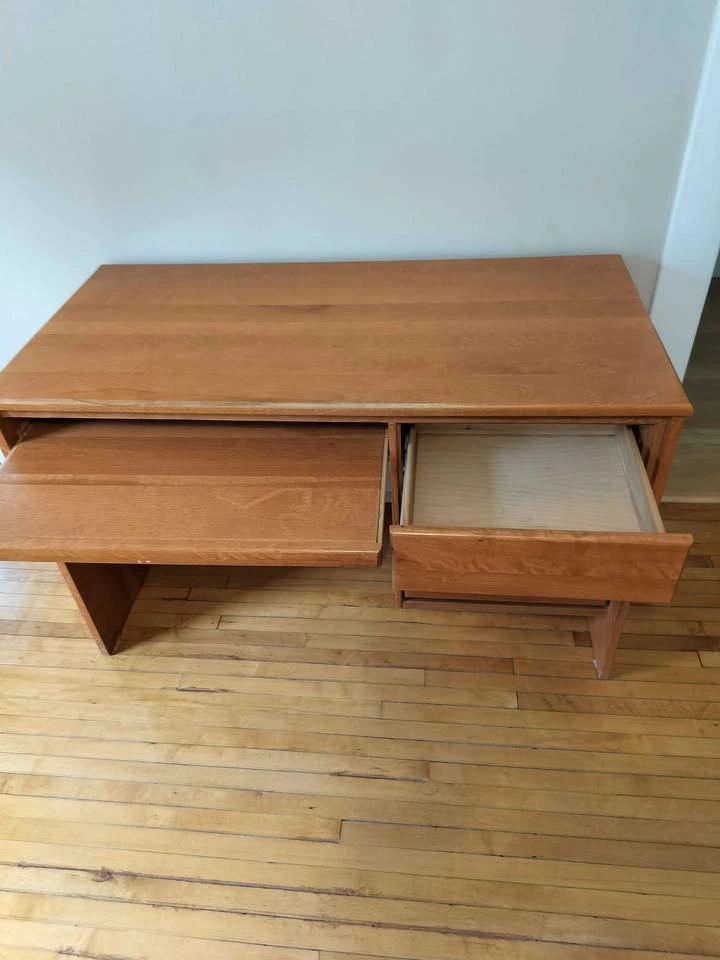 Solid Oak Computer Desk with Keyboard Tray - photo 2