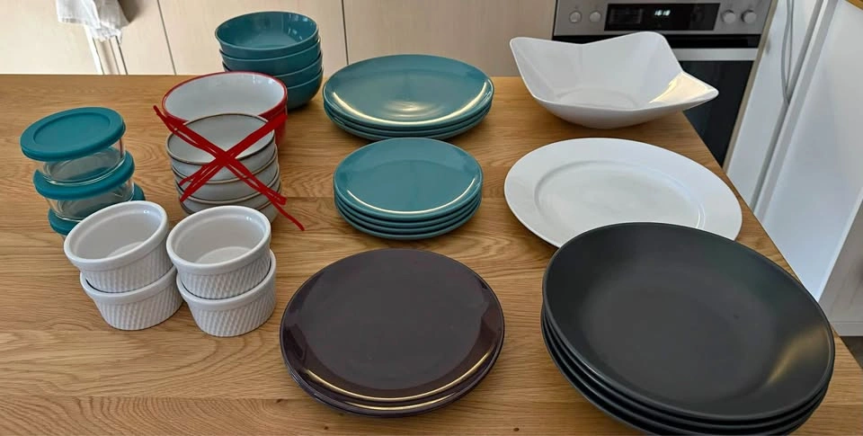 Kitchenware and Dinnerware Set