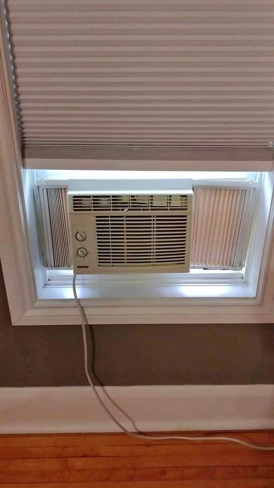 Dandy Window Air Conditioner 5,000 BTU