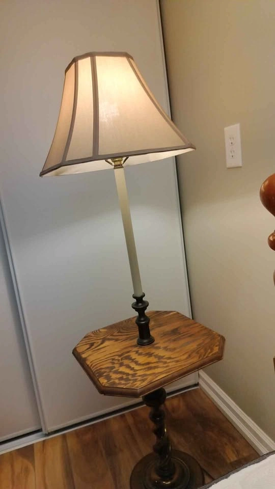 Vintage Floor Lamp with Built-in Wooden Table - photo 2