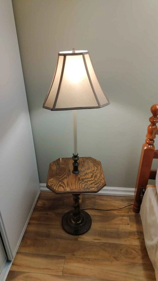Vintage Floor Lamp with Built-in Wooden Table - photo 3