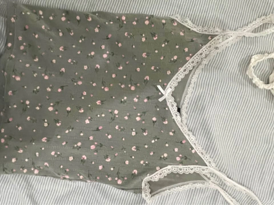 H&M floral tank tops with bows - photo 4