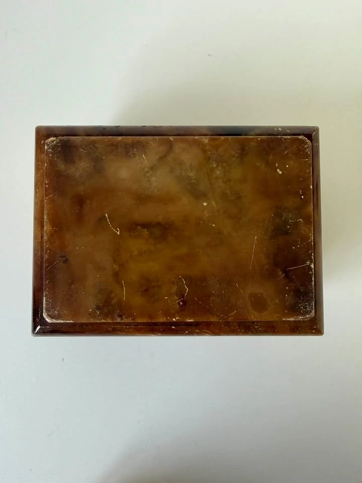Vintage Carved Amber Stone Trinket Box - Brass Hinged Box - photo 5