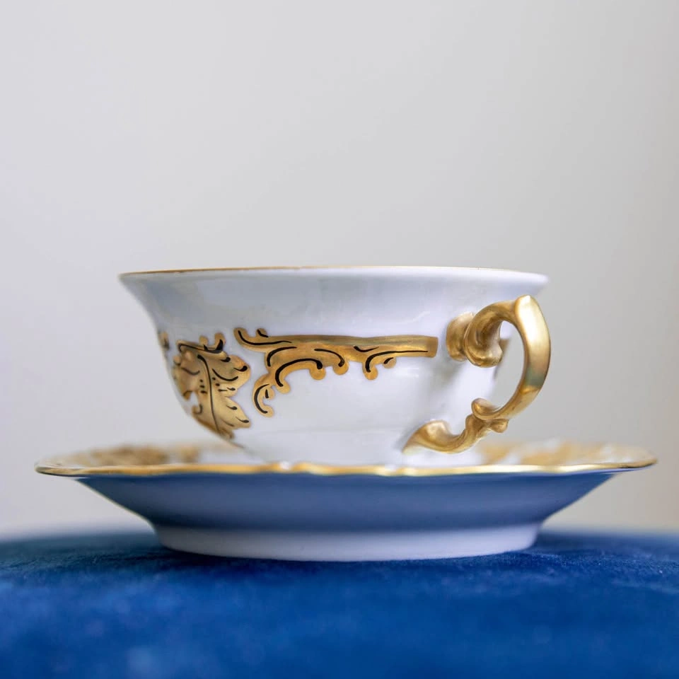 Vintage Wałbrzych Polish Porcelain Teacup & Saucer Set - photo 2