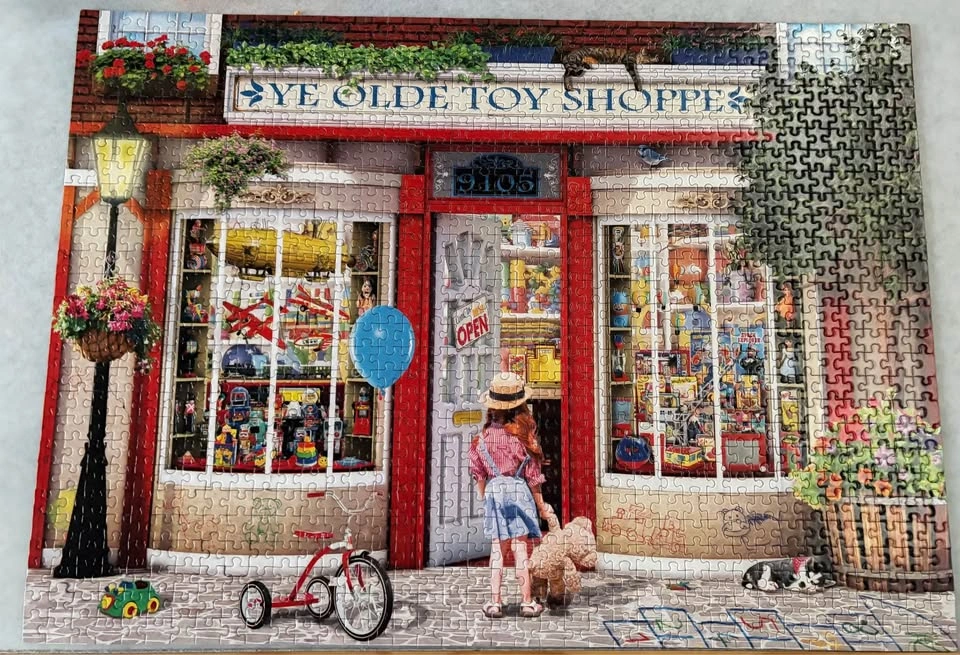 Eurographics 1000 Piece Puzzle - Ye Olde Toy Shoppe - photo 2
