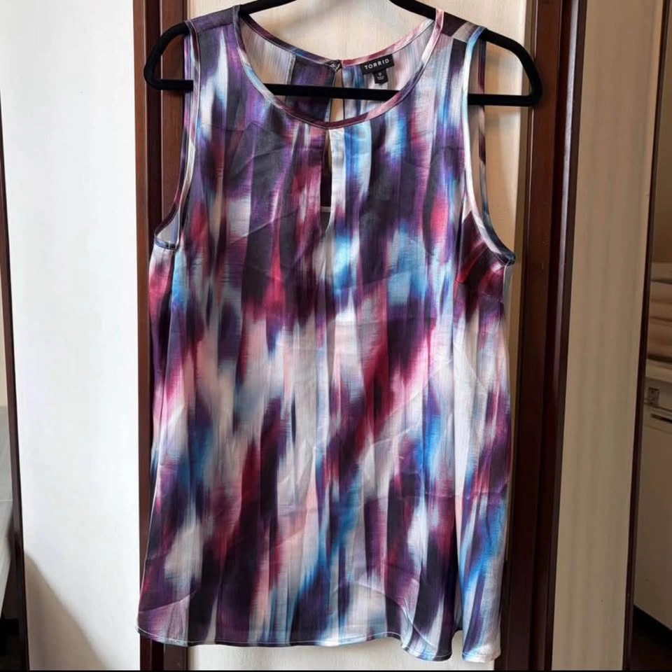 Women’s Torrid Shirts Size 0/XL (SEE ALL PHOTOS) - photo 3