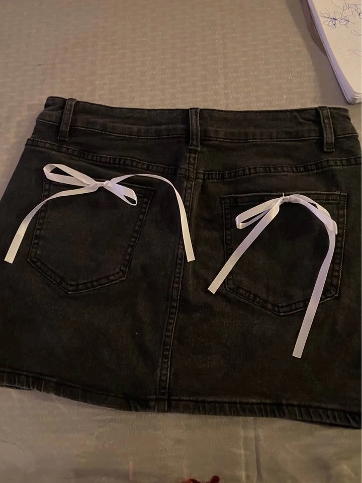 SHEIN black denim mini skirt size L (US 8/10)- fits like medium - photo 2