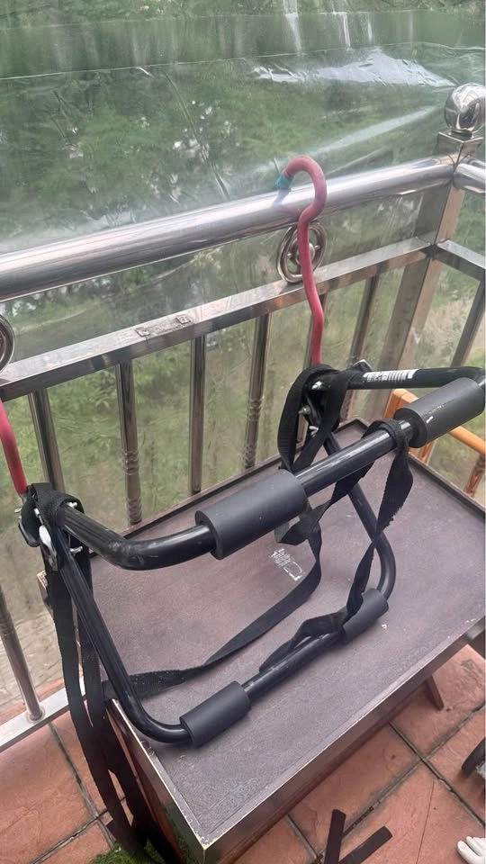 Trunk-Mounted Bicycle Rack