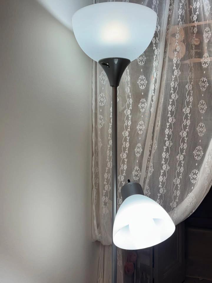 Dual Light Floor Lamp with Reading Light - photo 4
