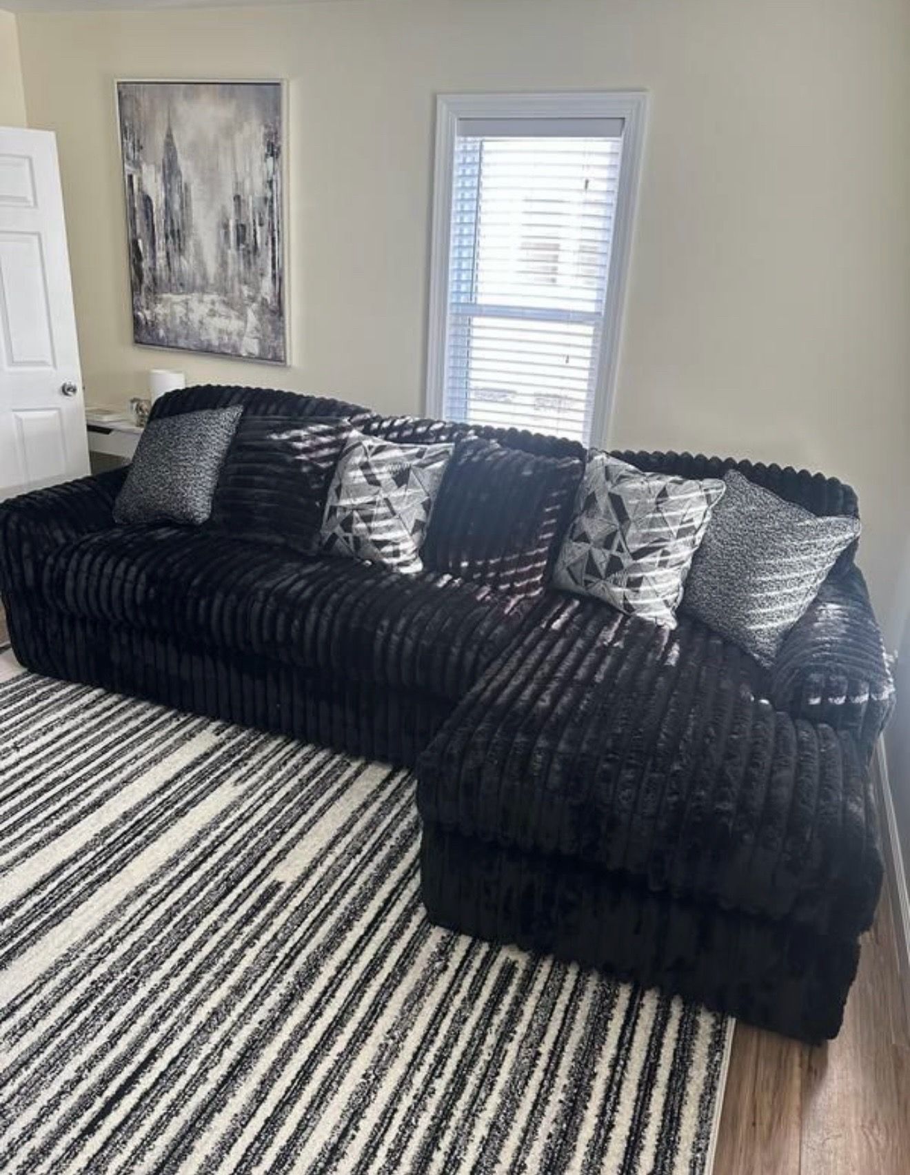 ASHLEY OVERSIZED CORDUROY SECTIONAL