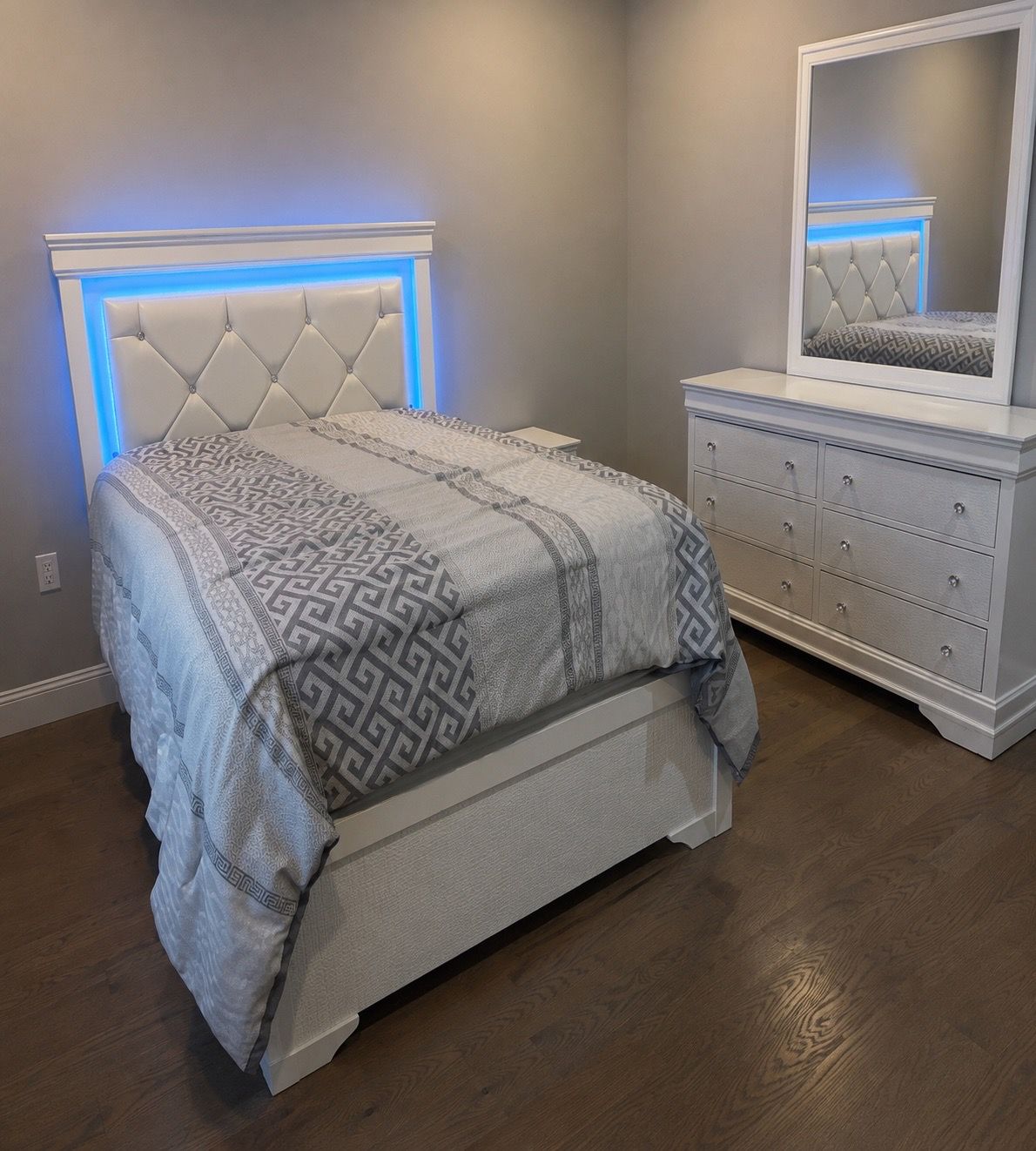 Full or Queen bed, dresser & mirror and nightstand for $798