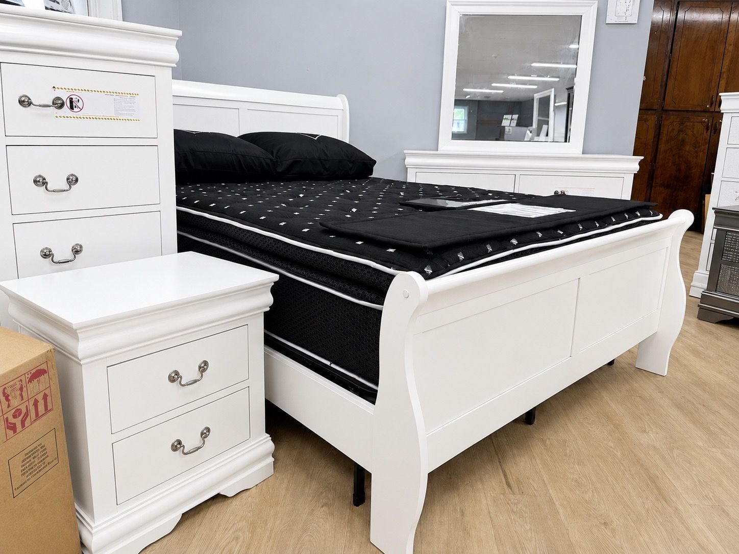 Bedroom Set Only $798 - photo 2