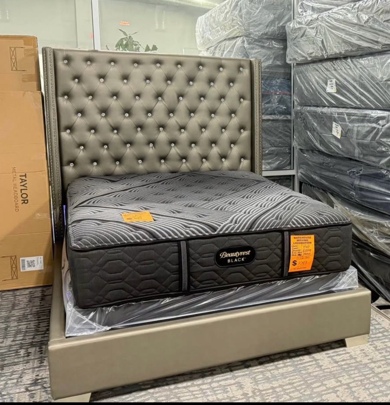 QUEEN MANSION UPHOLSTERED BED FRAME