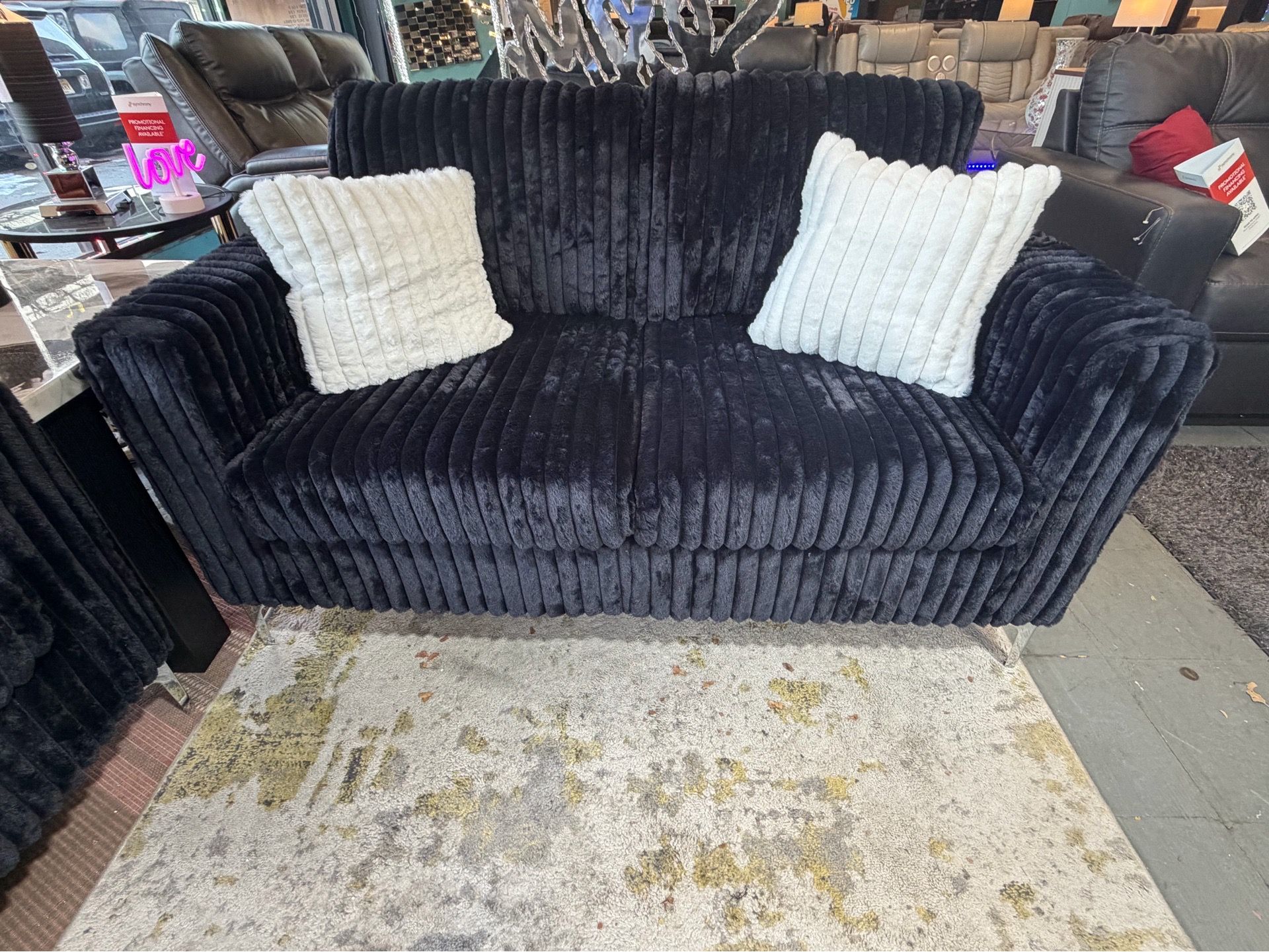 🛋 SOFA & LOVESEAT SET – $588 🔥 - photo 3