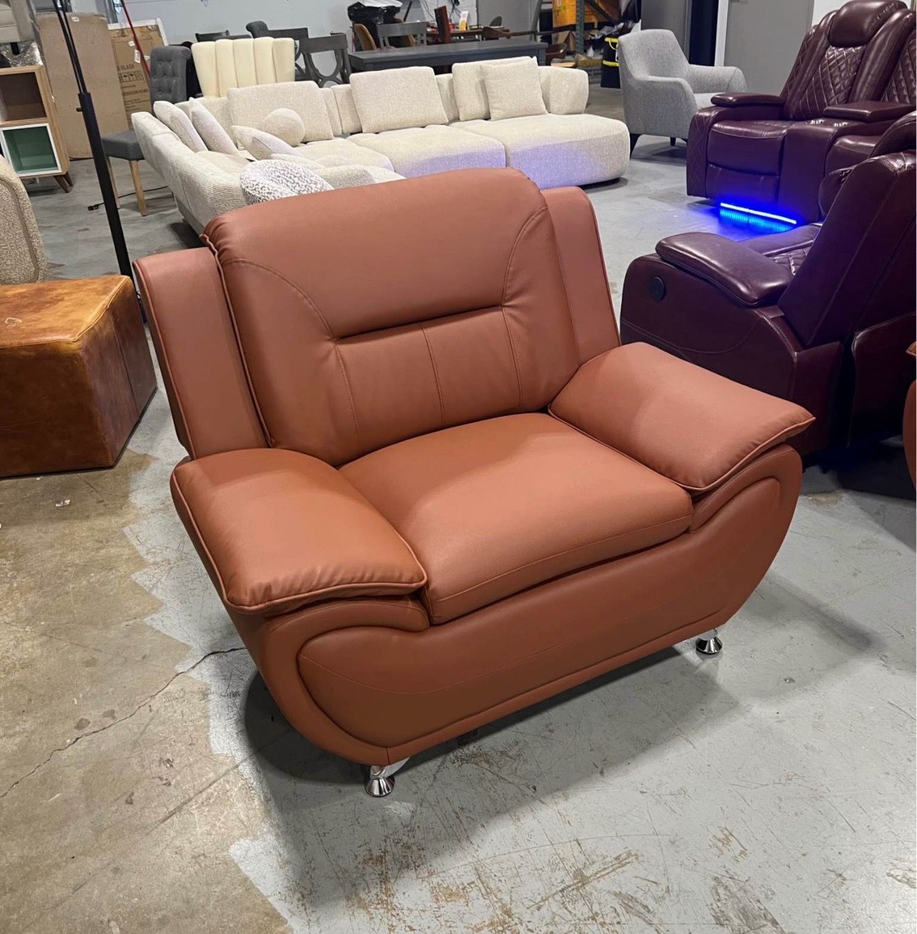 Modern Sofa, Loveseat & Chair Set – ONLY $788! - photo 4