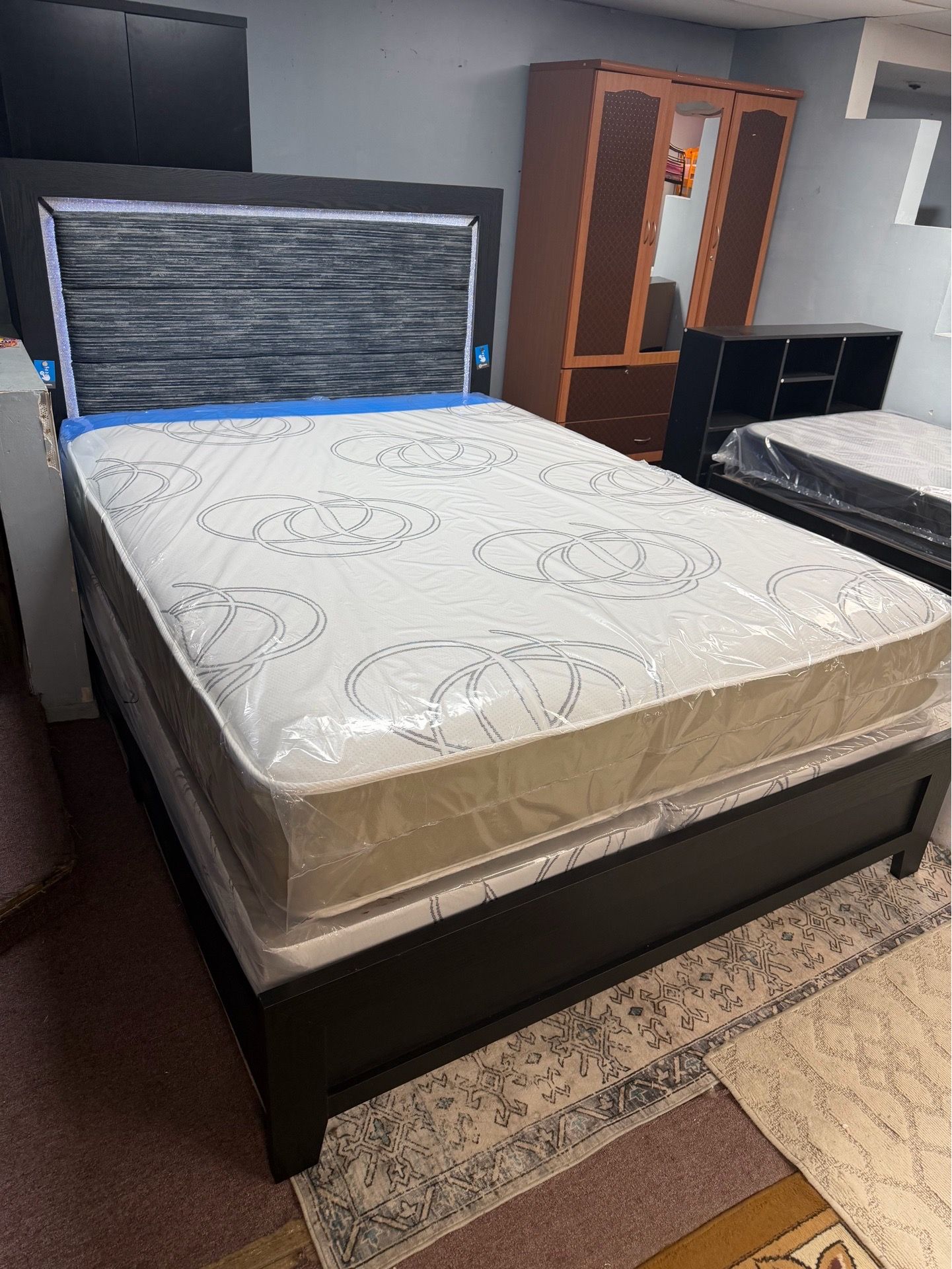 LED Bed & Mattress Set - Full or Queen