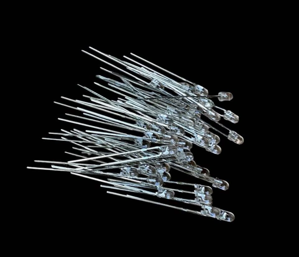 130pcs. 3mm LED Diodes assorted red, green, yellow - photo 4