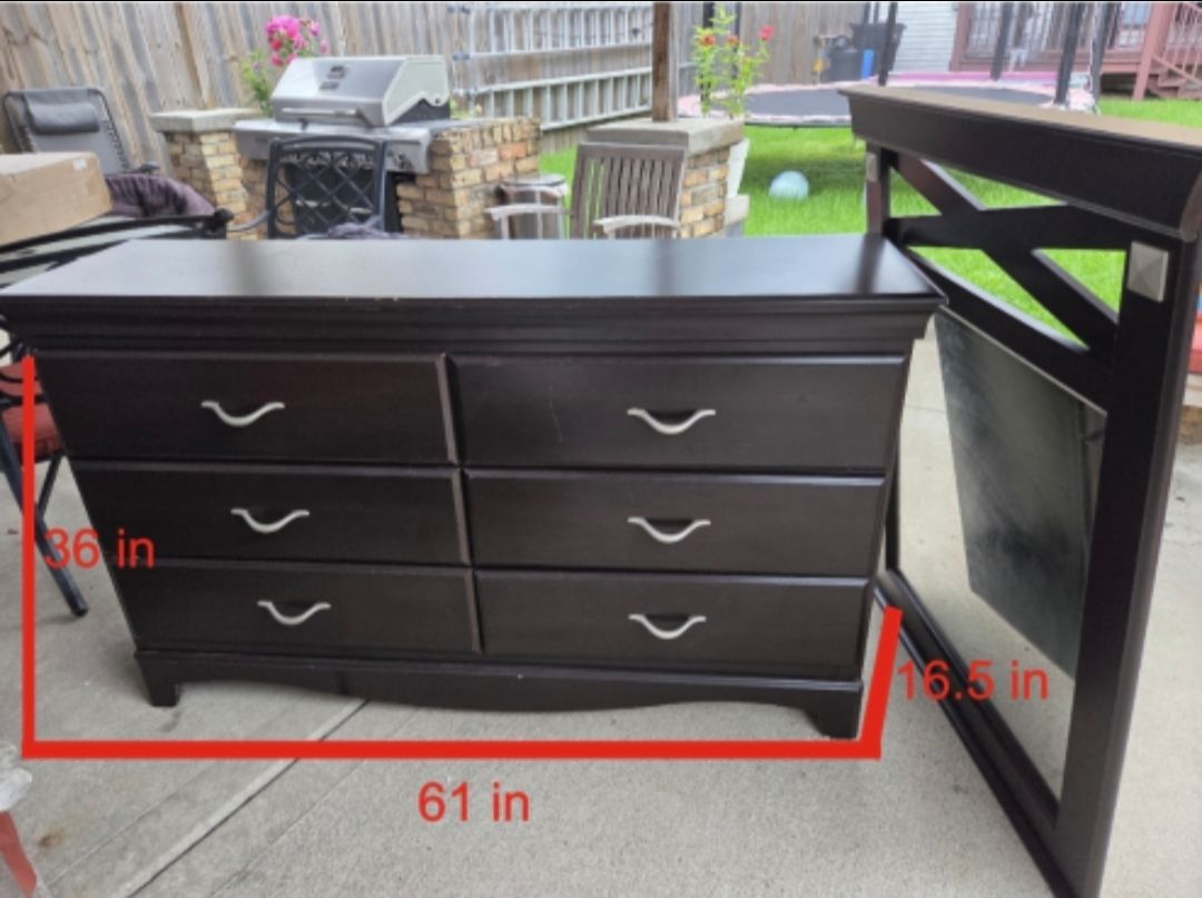 Dark Wood 6-Drawer Dresser with Mirror