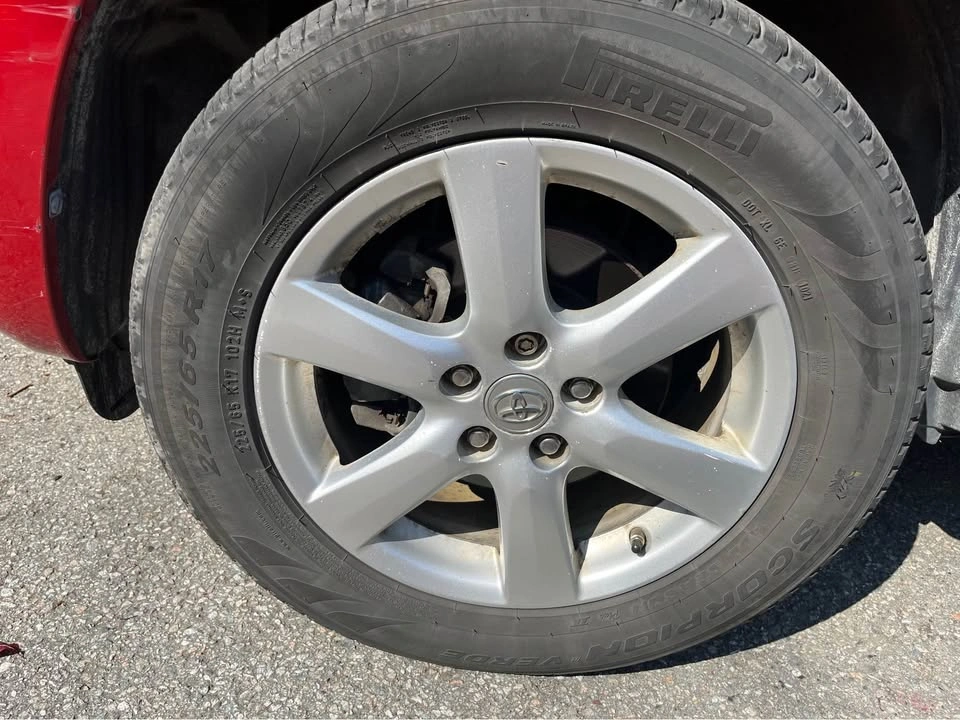 2007 Toyota RAV4 - photo 3